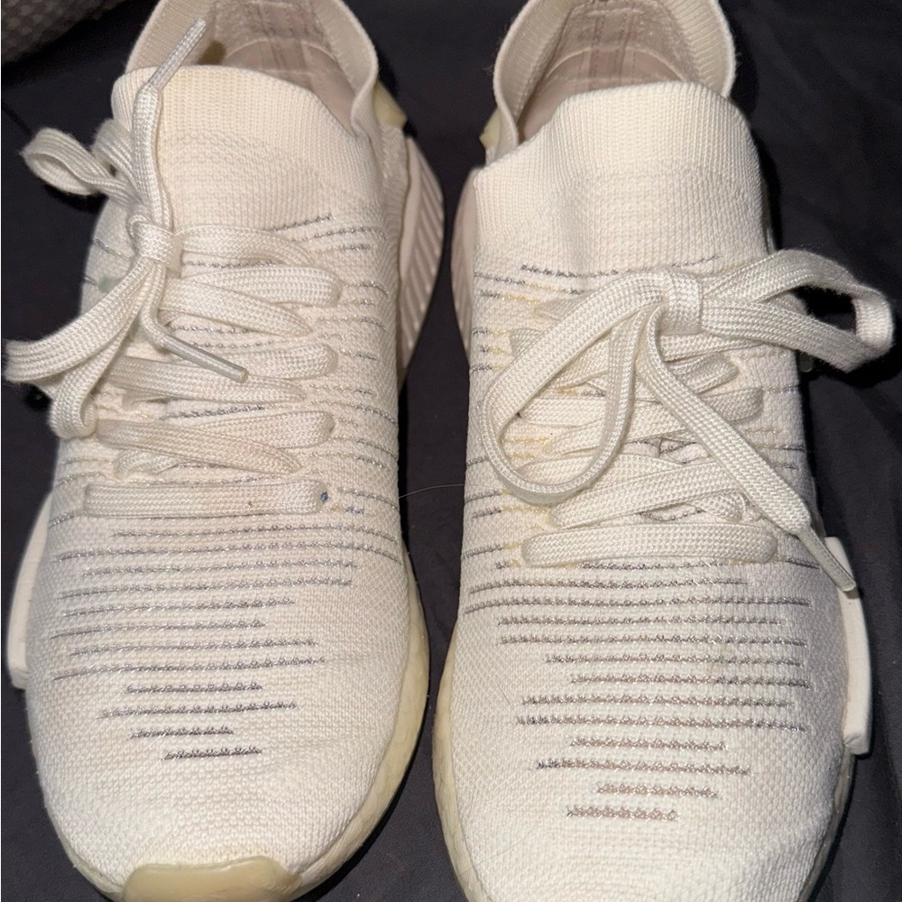 Adidas Sneakers size 7 1/2